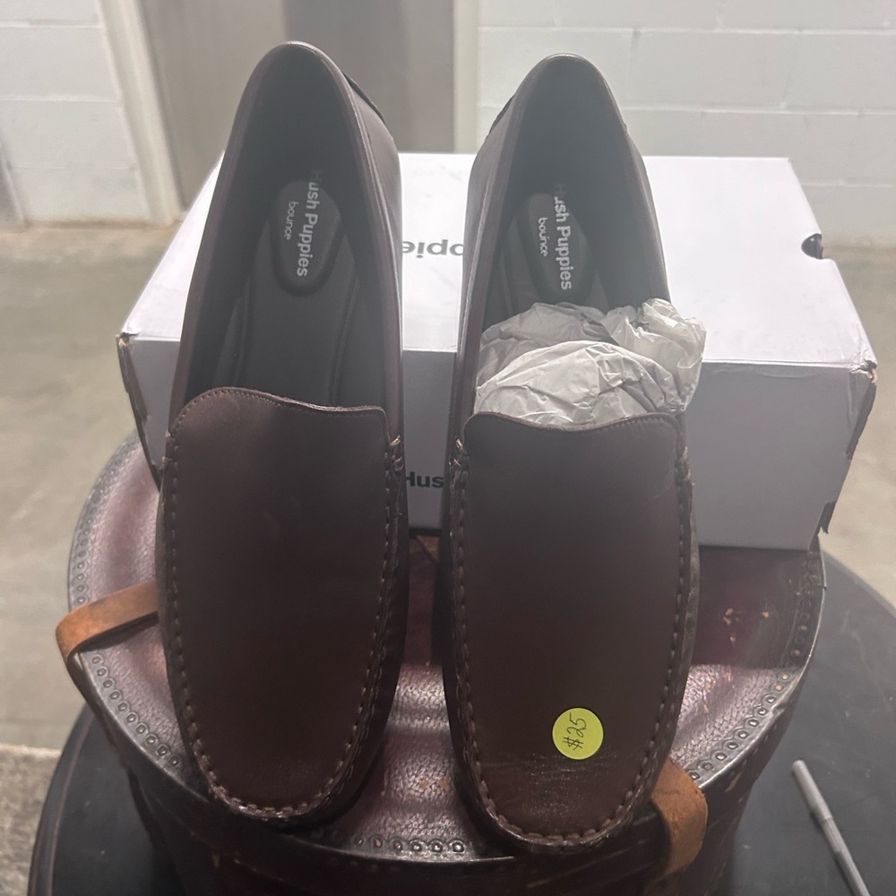 Classic mens casual slip on cognac/brown slip on.